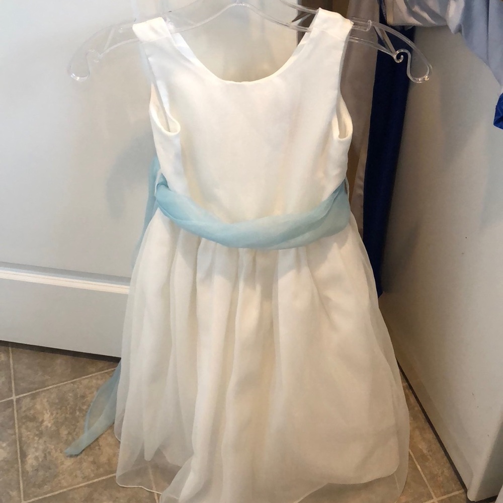 Flower girls dress size 7-8